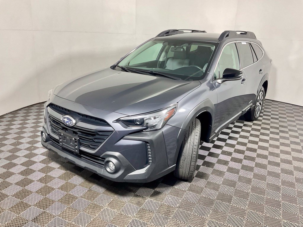 Used 2023 Subaru Outback Premium AWD/4WD image 9