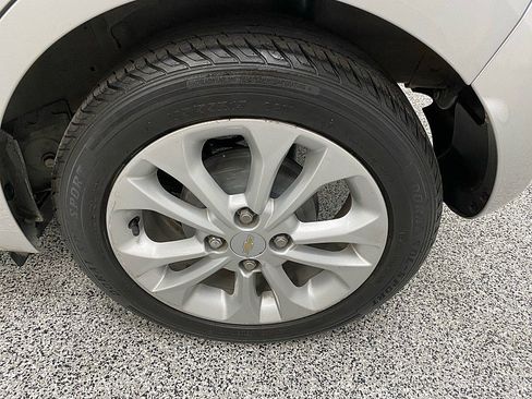 Used 2019 Chevrolet Spark LT image 24