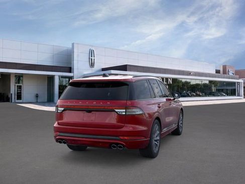 New 2026 Lincoln Aviator 2WD w/ Jet Appearance Package image 9