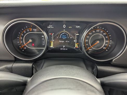 Used 2022 Jeep Gladiator Willys image 28