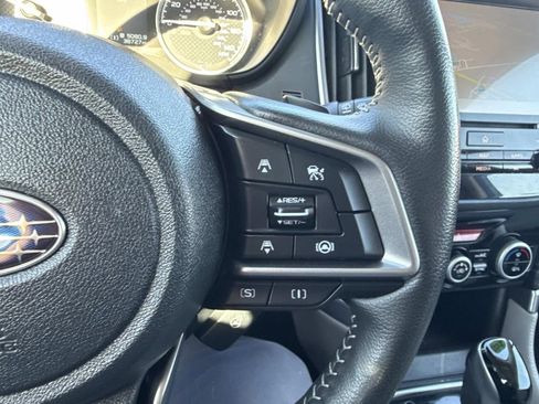 Used 2023 Subaru Forester Limited image 31