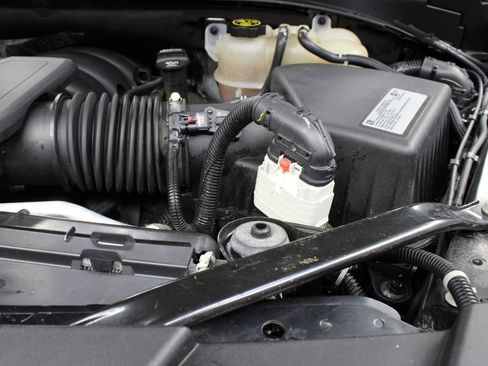 Used 2021 Chevrolet Tahoe Z71 AWD/4WD image 26