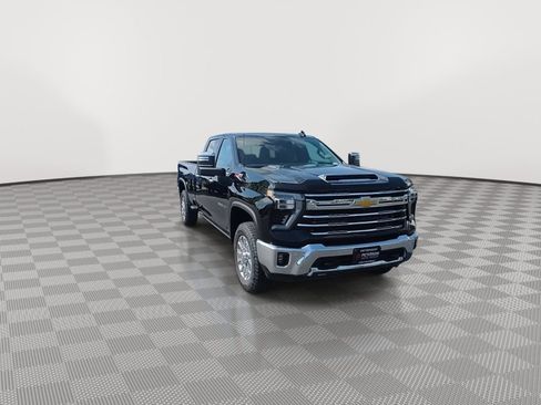 New 2025 Chevrolet Silverado 3500 LTZ w/ LTZ Premium Package image 5