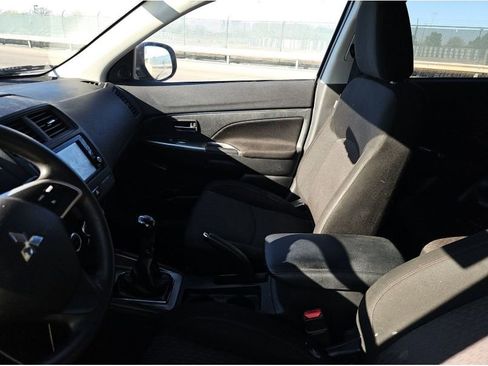 Used 2019 Mitsubishi Outlander Sport ES 2.0 image 24