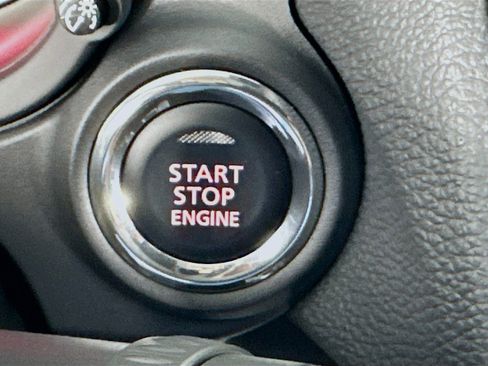 New 2024 Mitsubishi Eclipse Cross LE image 9