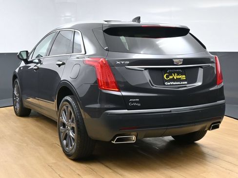 Used 2018 Cadillac XT5 Luxury w/ LPO, Black Ice Package AWD/4WD image 7