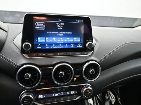 Used 2025 Nissan Sentra SV w/ All-Weather Package image 17