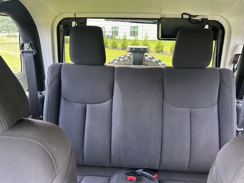 Used 2013 Jeep Wrangler Sport w/ Connectivity Group AWD/4WD image 11