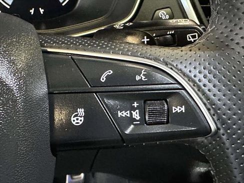 Used 2025 Audi SQ5 Premium Plus w/ Premium Plus Package image 22