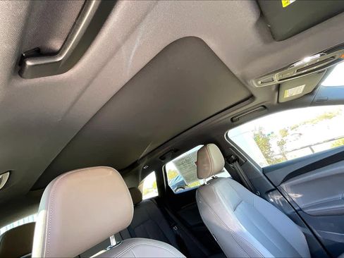 Certified 2025 Audi Q5 Premium w/ Convenience Package image 13