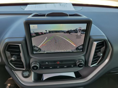 Used 2023 Ford Bronco Sport Outer Banks w/ Tech Package AWD/4WD image 16