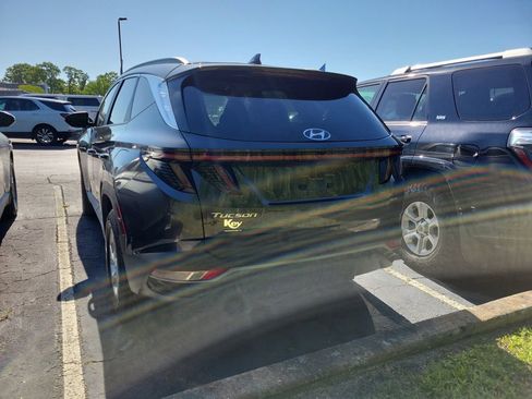 Certified 2023 Hyundai Tucson SEL AWD/4WD image 4