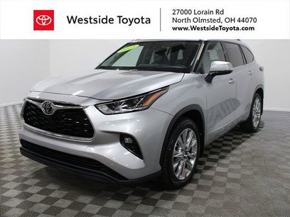 Used 2023 Toyota Highlander Limited