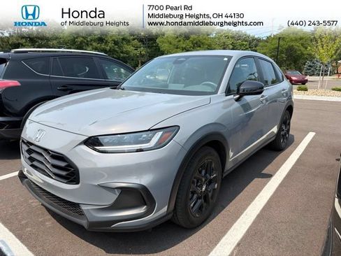 Used 2024 Honda HR-V Sport image 1