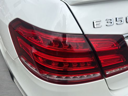 Used 2014 Mercedes-Benz E 350 Sedan image 34