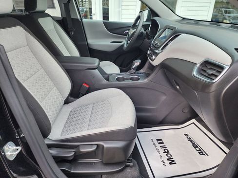 Certified 2024 Chevrolet Equinox LS w/ LS Convenience Package image 17
