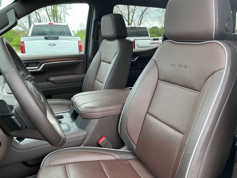 Used 2024 GMC Sierra 1500 Denali w/ Denali Reserve Package image 22