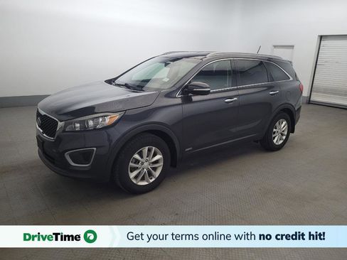 Used 2016 Kia Sorento AWD image 1