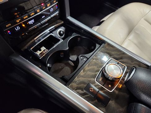 Used 2014 Mercedes-Benz E 350 4MATIC Luxury Wagon image 41