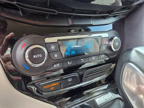 Used 2013 Ford Focus Electric Hatchback FWD image 39