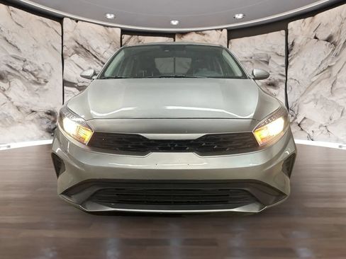 Used 2023 Kia Forte LXS FWD image 8