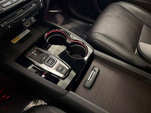 Used 2021 Honda Pilot Elite image 47