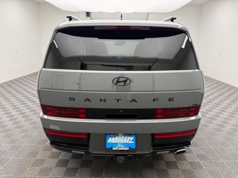 Used 2025 Hyundai Santa Fe Calligraphy w/ Tow & Go Package AWD/4WD image 10