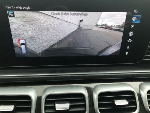 Used 2021 Mercedes-Benz GLS 450 4MATIC image 30