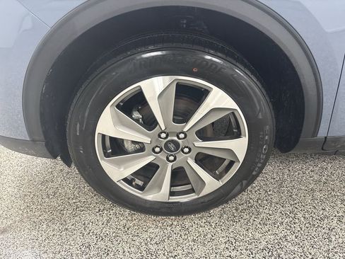 Used 2025 Ford Escape Platinum image 16