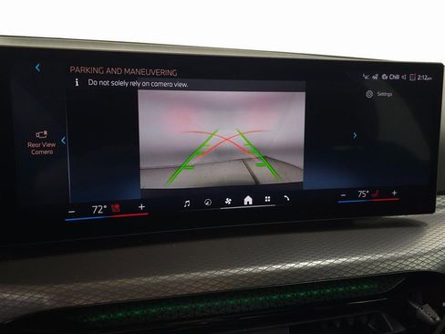 Used 2026 BMW 330i xDrive Sedan w/ Premium Package image 25