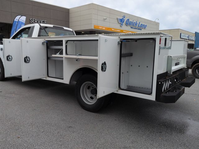 Used 2024 Ford F350 XL w/ XL Chrome Package RWD image 28