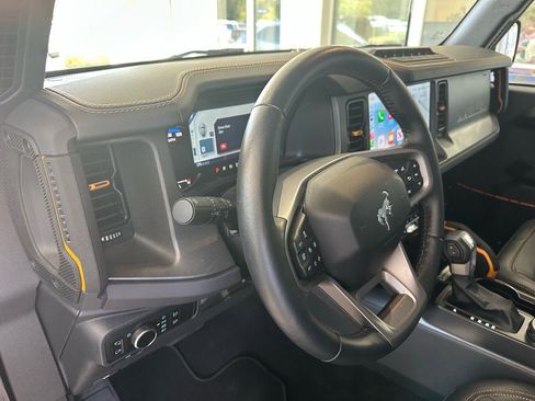 Certified 2024 Ford Bronco Badlands image 20