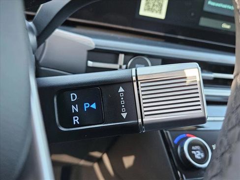 Used 2025 Hyundai Santa Fe SEL image 15