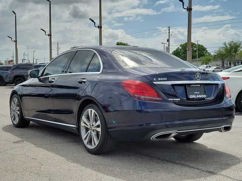 Used 2019 Mercedes-Benz C 300 Sedan w/ Premium Package image 5