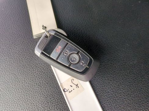 Used 2021 Ford Expedition XLT w/ Black Accent Package image 32