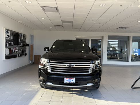 Used 2022 Chevrolet Tahoe High Country image 7