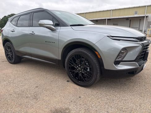 Used 2026 Chevrolet Blazer RS w/ Driver Confidence II Package FWD image 7