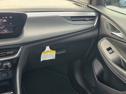 Used 2025 Buick Encore GX Sport Touring w/ Advanced Technology Package FWD image 19