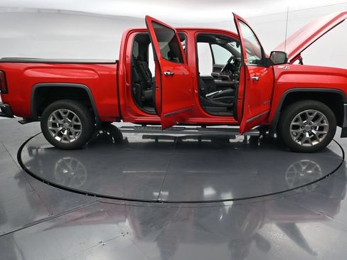 Used 2017 GMC Sierra 1500 SLT w/ SLT Premium Package AWD/4WD image 27