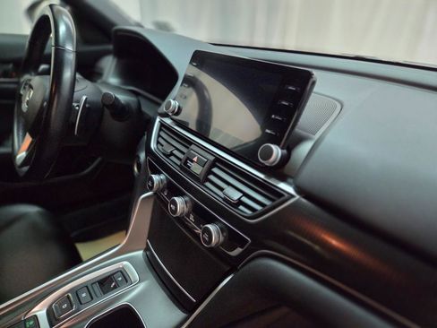 Used 2022 Honda Accord Sport image 26