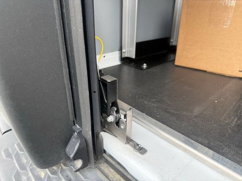 Used 2024 RAM ProMaster 3500 w/ Delivery Van Package FWD image 47
