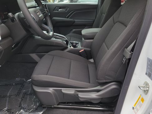 New 2026 GMC Canyon Elevation w/ Technology Package image 9