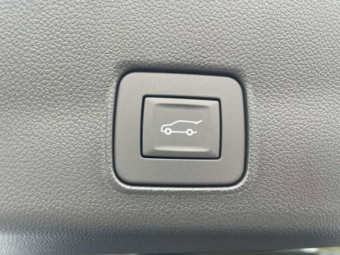 New 2026 Chevrolet TrailBlazer RS w/ Convenience Package FWD image 12