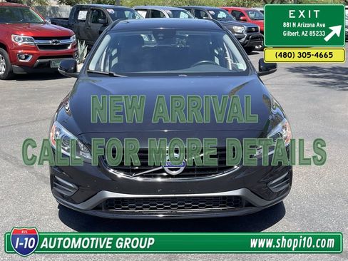Used 2018 Volvo V60 T5 Dynamic w/ Vision Package FWD image 2