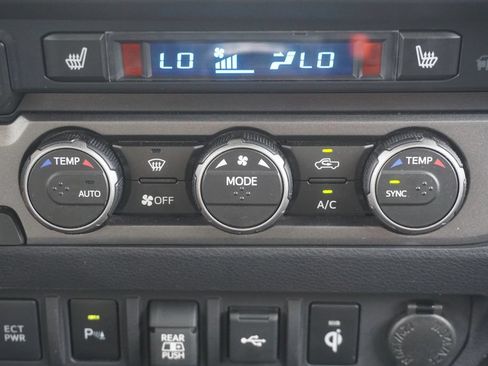 Used 2023 Toyota Tacoma TRD Sport w/ TRD Premium Sport Package AWD/4WD image 14