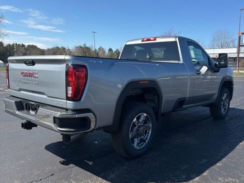New 2026 GMC Sierra 2500 SLE AWD/4WD image 5