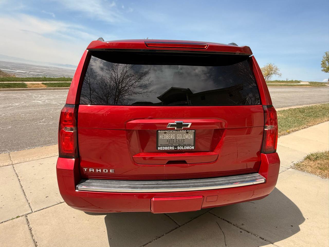 Used 2015 Chevrolet Tahoe LTZ AWD/4WD image 7