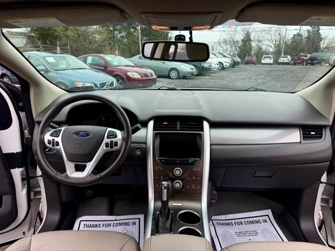 Used 2013 Ford Edge SEL image 24
