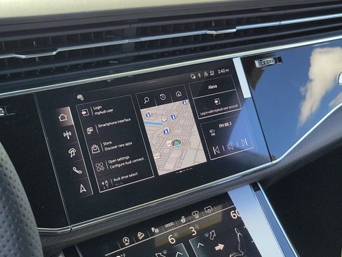 New 2026 Audi RS Q8 performance image 11