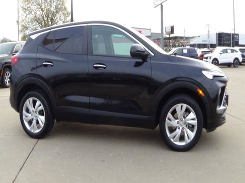 Used 2025 Buick Encore GX Preferred image 5
